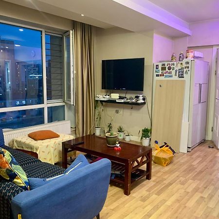 City Center Double Bedroom With Private Bathroom, Shared Kitchen Улан-Батор Экстерьер фото